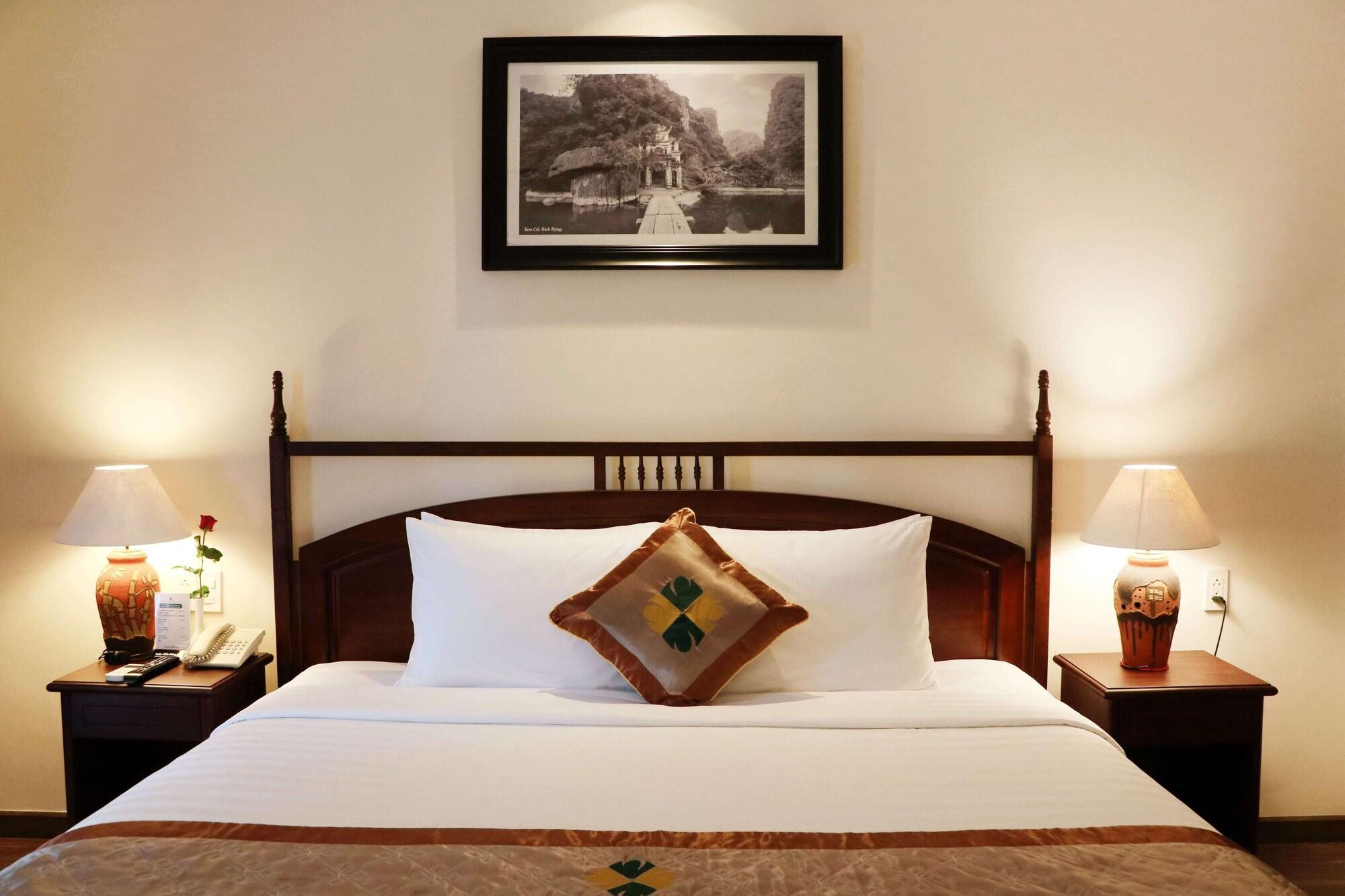 Vien Dong Hotel 芽庄 外观 照片