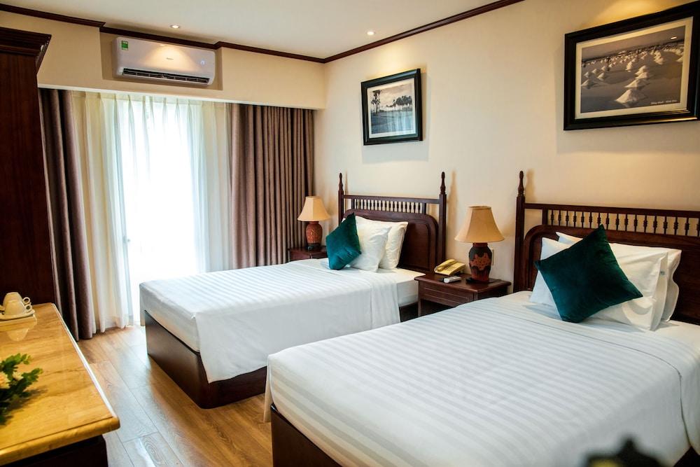 Vien Dong Hotel 芽庄 外观 照片