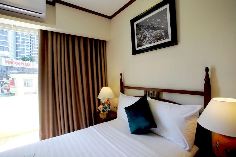 Vien Dong Hotel 芽庄 外观 照片