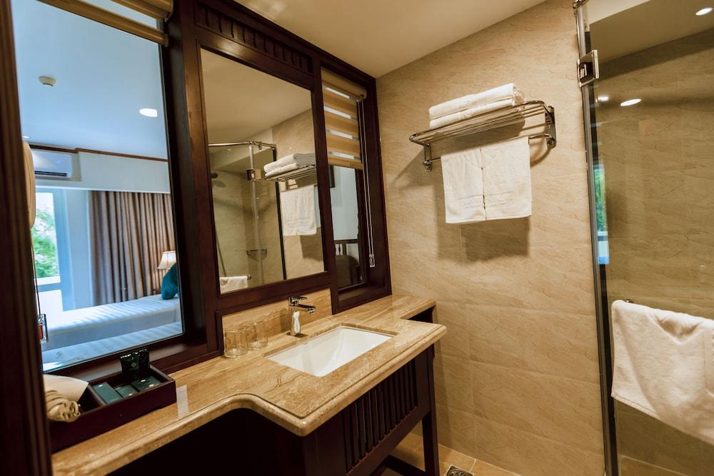 Vien Dong Hotel 芽庄 外观 照片