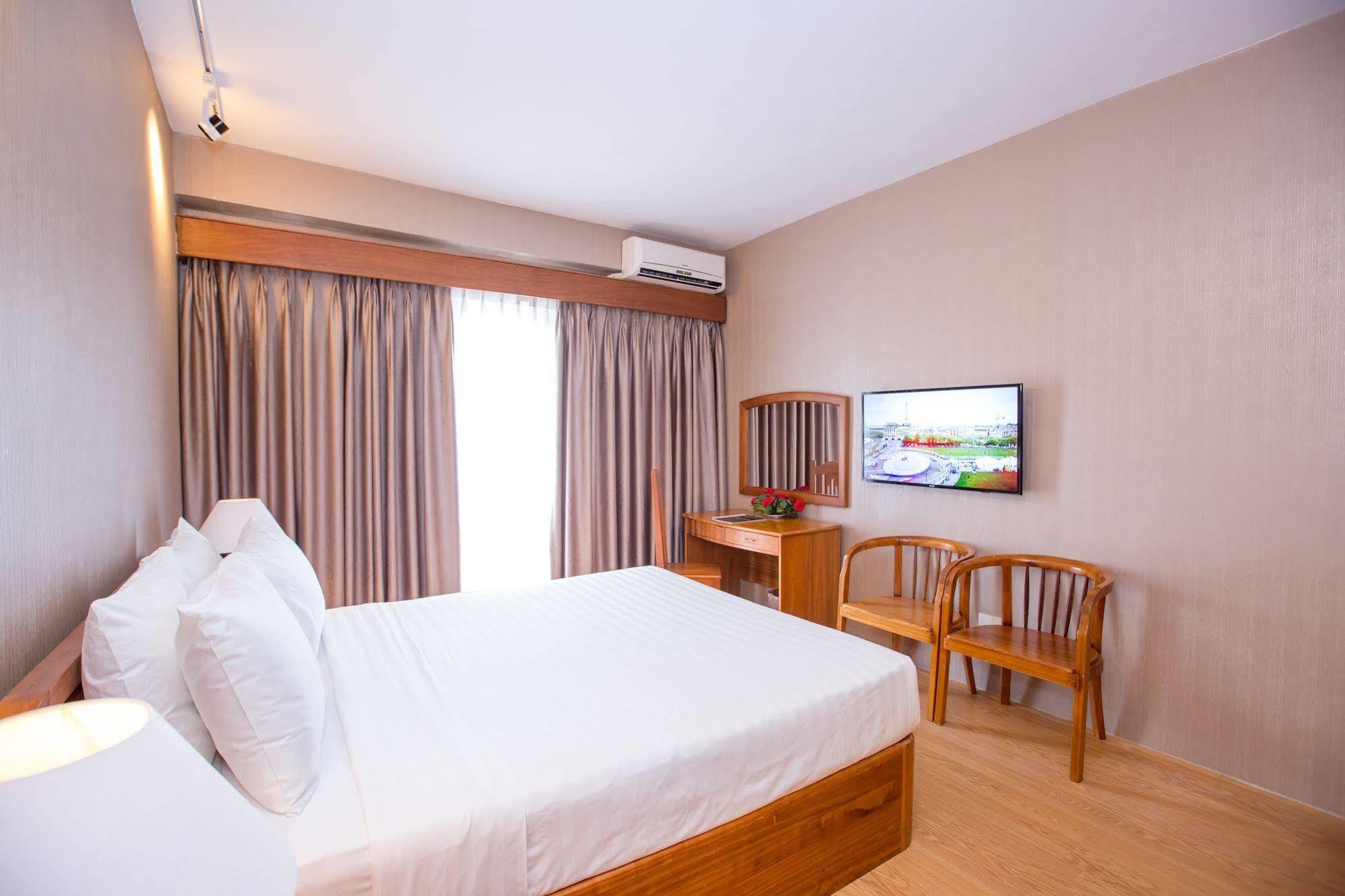 Vien Dong Hotel 芽庄 外观 照片