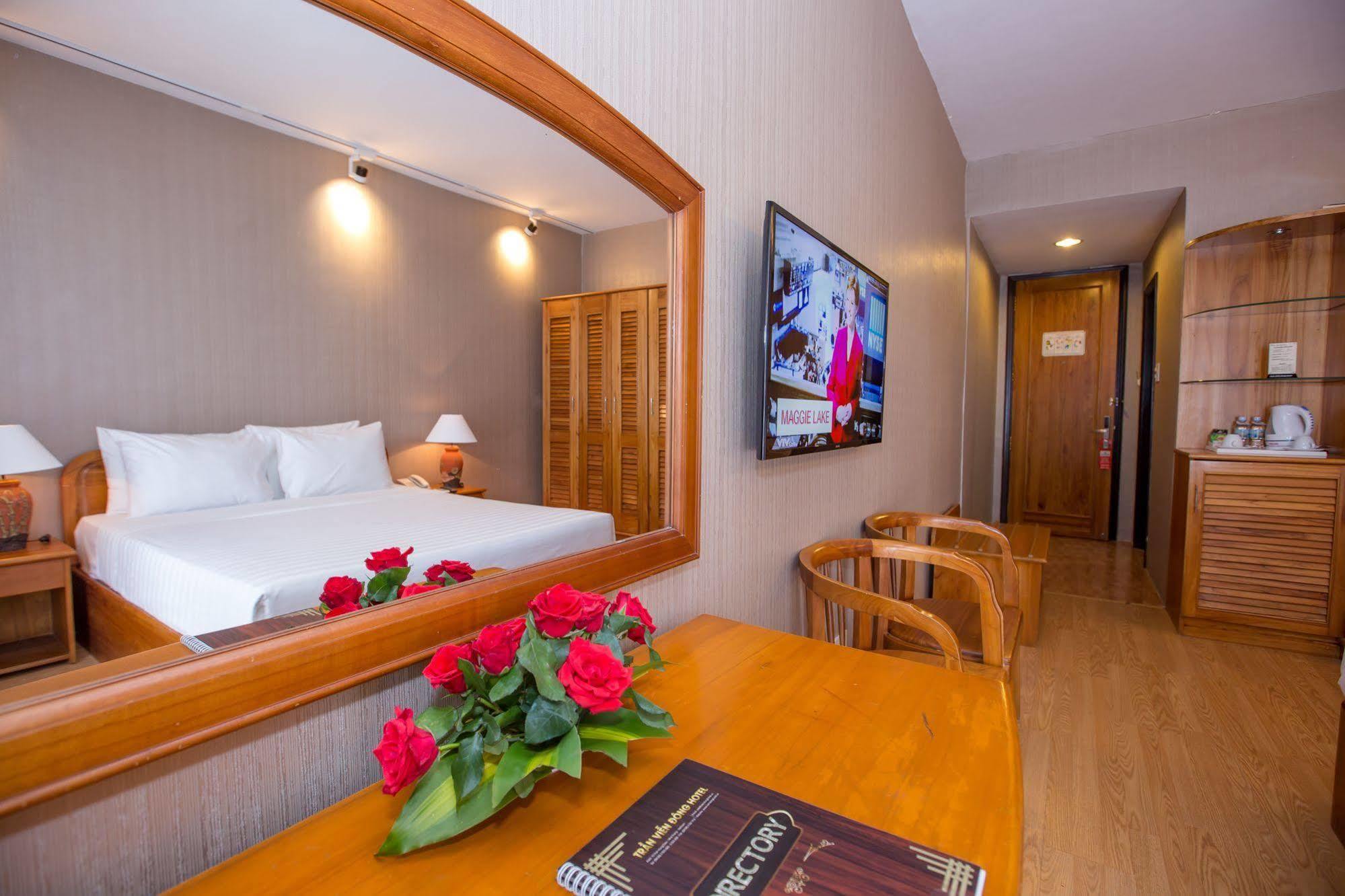 Vien Dong Hotel 芽庄 外观 照片