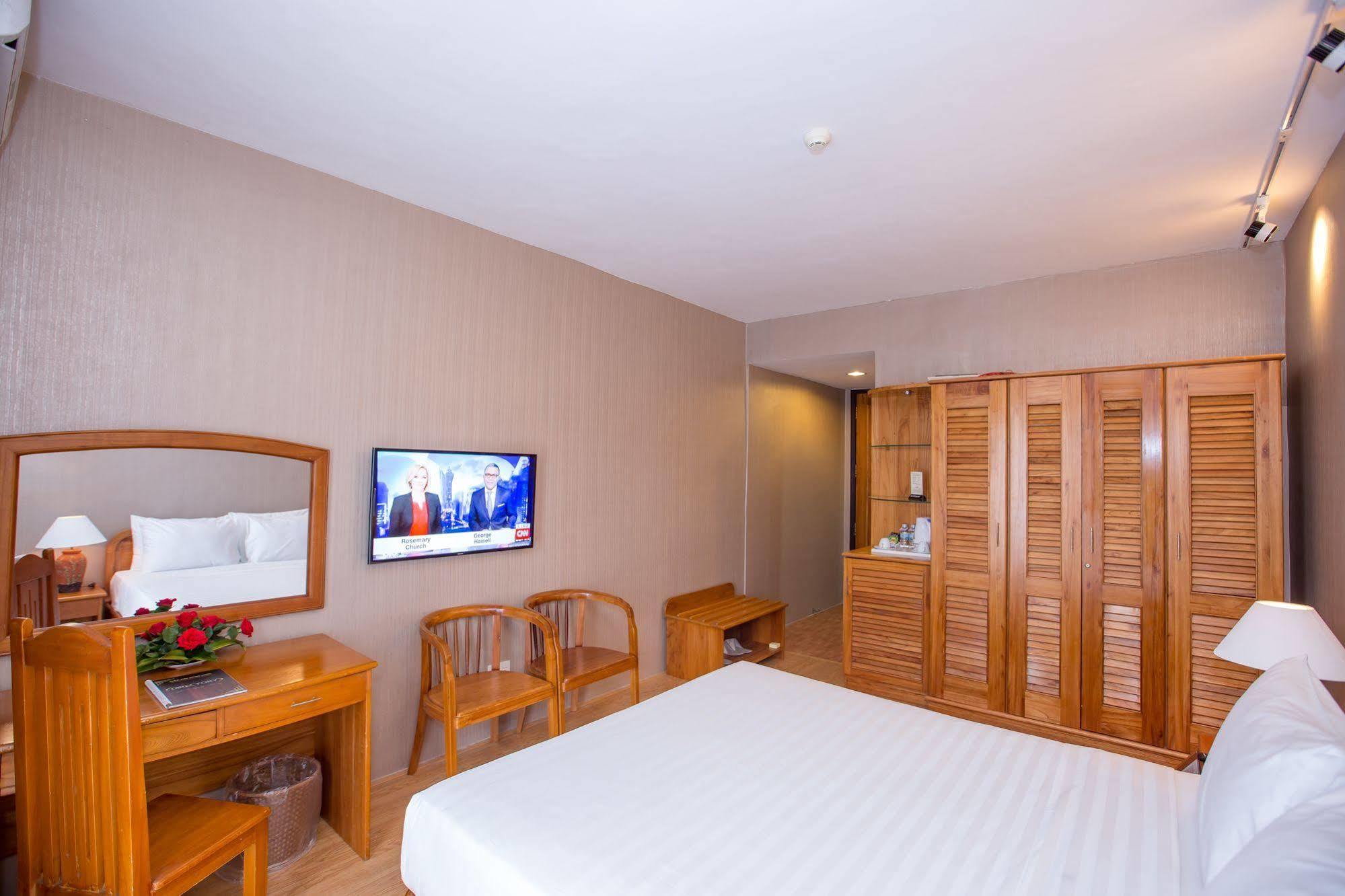 Vien Dong Hotel 芽庄 外观 照片